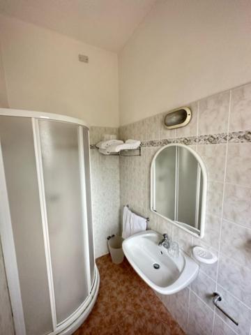Hotel Fiorenza Milano Marittima Bagian luar foto